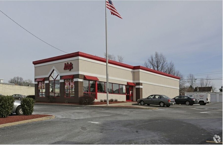 More Photos Of 618 Chester Pike, Norwood Fast Food For Sale