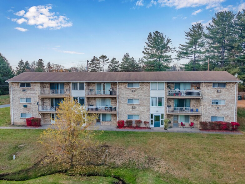 More Photos Of 3800 Elmerton Ave, Harrisburg Apartments For Sale