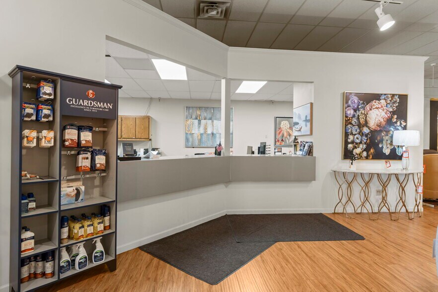 More Photos Of 334 County Road 81, Osseo Storefront Retail Office For Sale