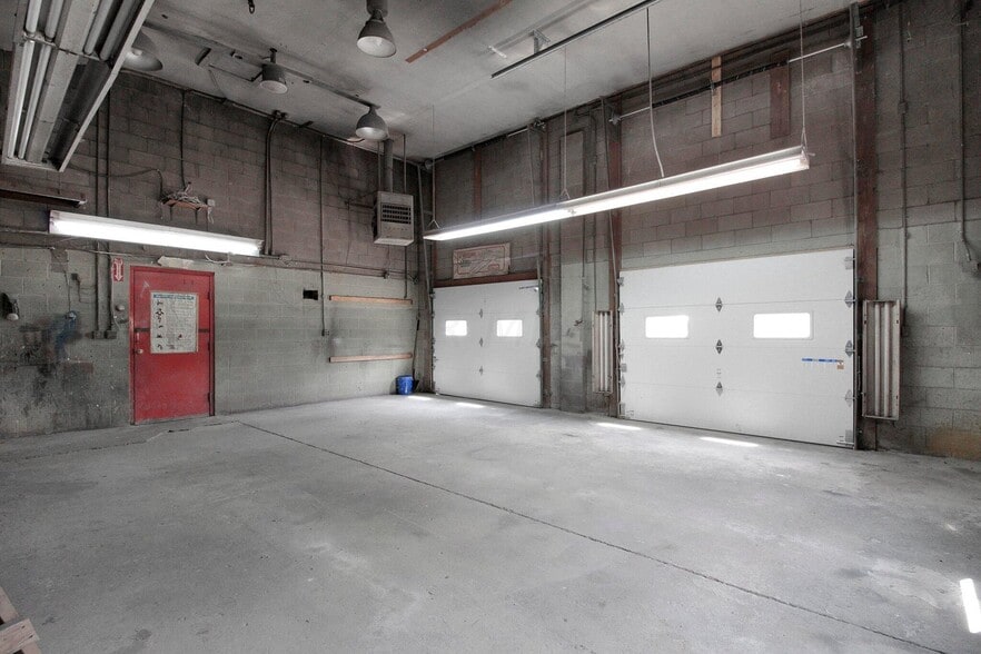 More Photos Of 10 Mill St, Fredericktown Auto Repair For Sale