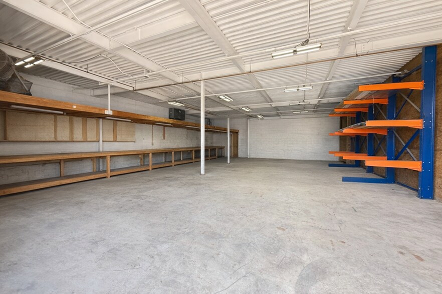 More Photos Of 411 Puuhale Rd, Honolulu Service For Lease