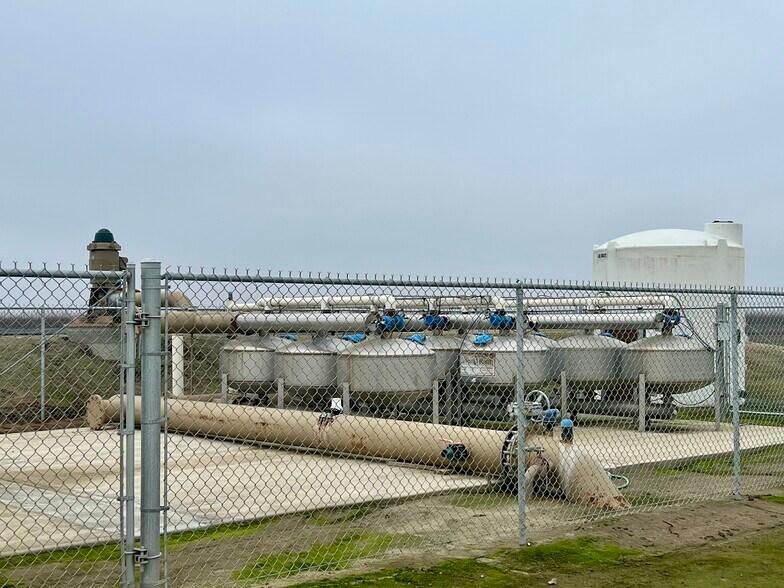 More Photos Of Idaho Ave @ 5th Avenue, Hanford Land For Sale