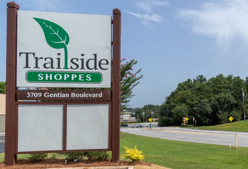 More Photos Of 3709 Gentian Blvd, Columbus Unknown For Lease