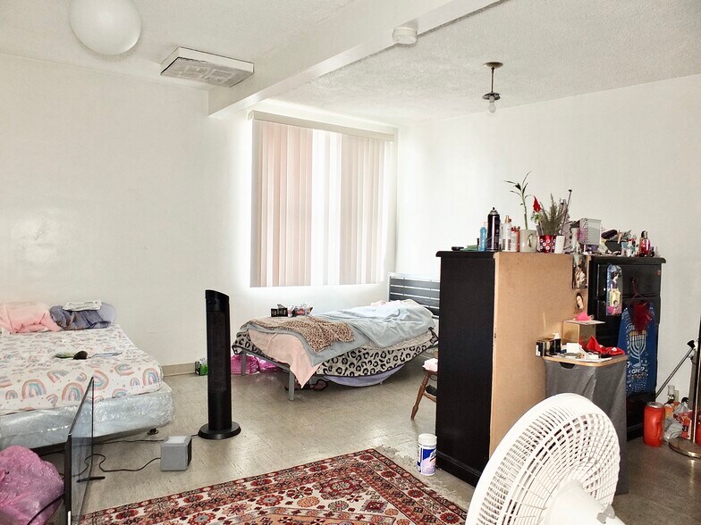 More Photos Of 830 Atlantic Ave, Long Beach Medical For Sale