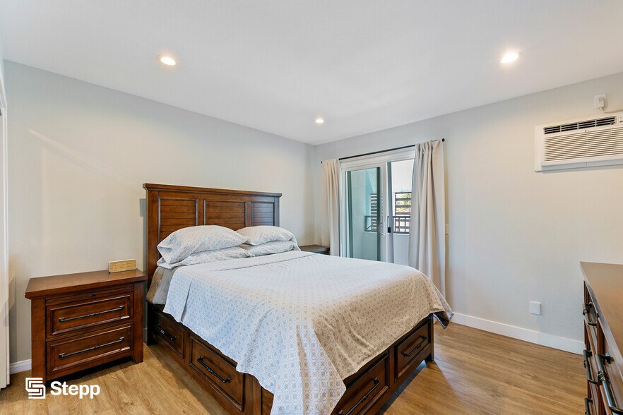 More Photos Of 1060 Olive Ave, Long Beach Apartments For Sale