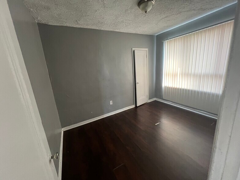 More Photos Of 2690 W Boston Blvd, Detroit Apartments For Sale