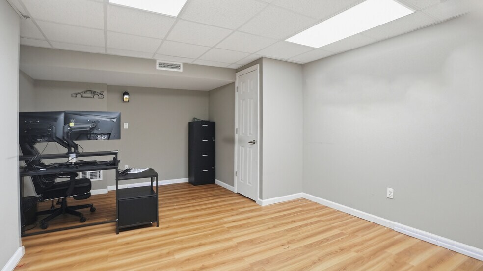 More Photos Of 450 Sunrise Hwy, Rockville Centre Office Residential For Sale