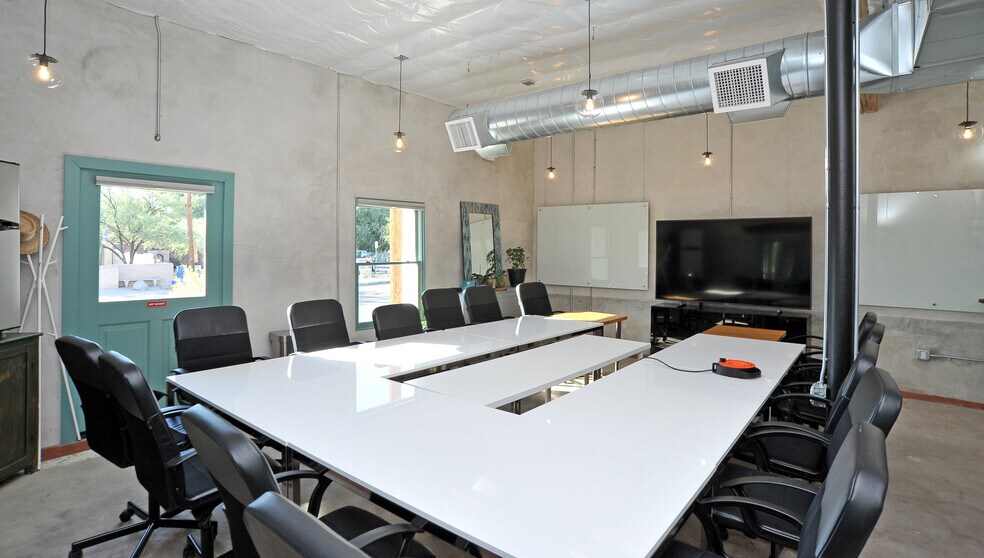 More Photos Of 319 W Simpson St, Tucson Loft Creative Space For Sale