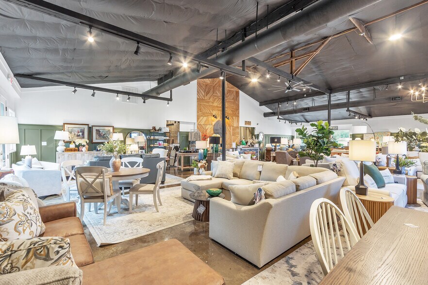 More Photos Of 1494 Washington Rd, Thomson General Retail For Sale