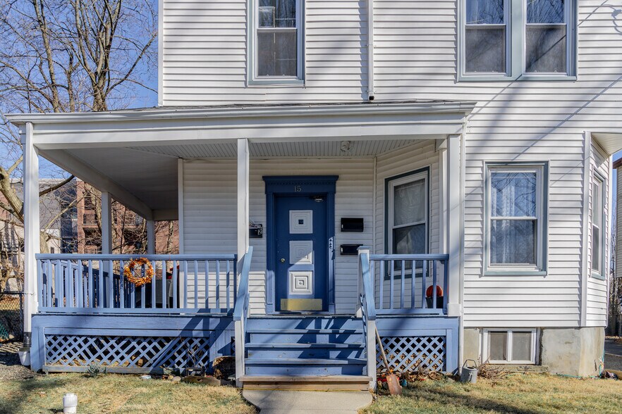 More Photos Of 15 Lakeview Pl, Verona Multifamily For Sale