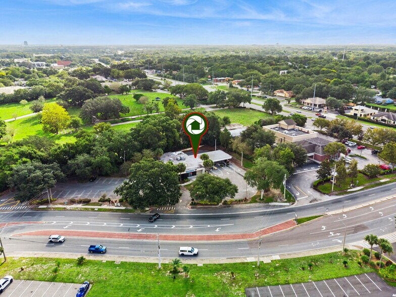 More Photos Of 555 S Hunt Club Blvd, Apopka Bank For Lease