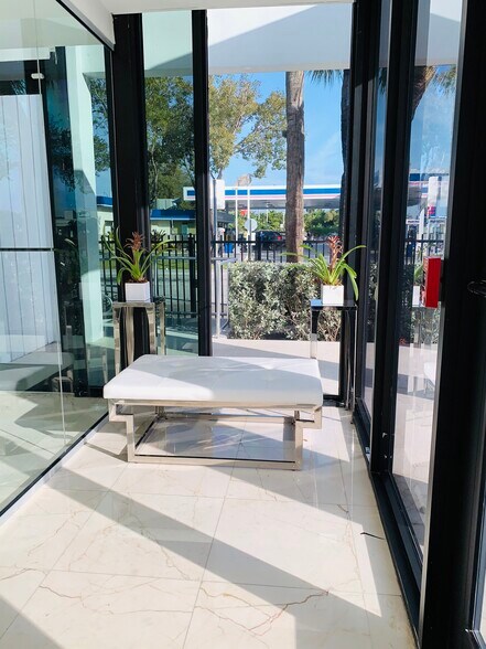 More Photos Of 198 NW 37th Ave, Miami Medical For Lease