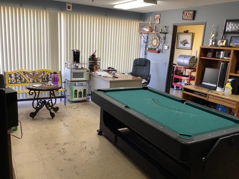 More Photos Of 616 Pacific Ave, Oxnard Industrial For Sale