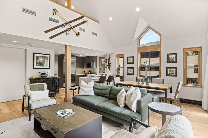 More Photos Of 122 W Main St, Aspen Office Residential For Sale