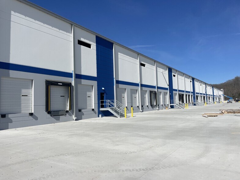 More Photos Of 1100 Springfield Hwy, Goodlettsville Warehouse For Lease