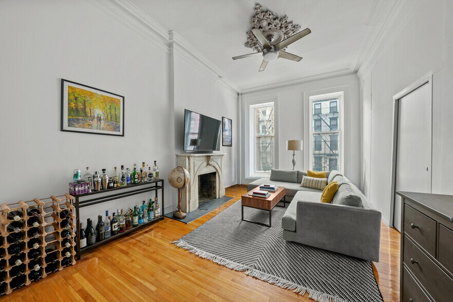 More Photos Of 347 E 19th St, New York Apartments For Sale