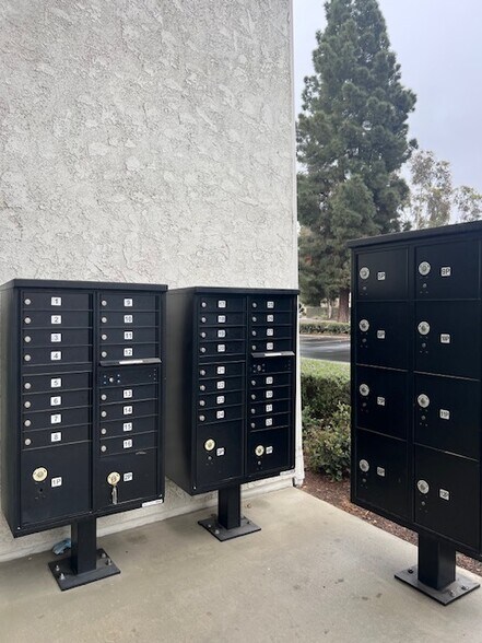 More Photos Of 13079 Artesia Blvd, Cerritos Unknown For Lease