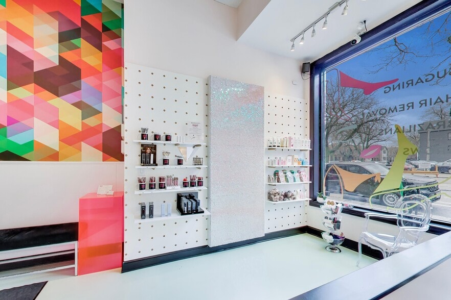 More Photos Of 2108-2110 W Roscoe St, Chicago Storefront Retail Residential For Sale