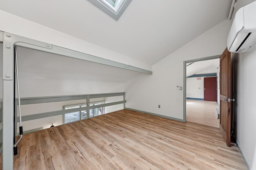 More Photos Of 253 S 25th St, Richmond Flex For Sale