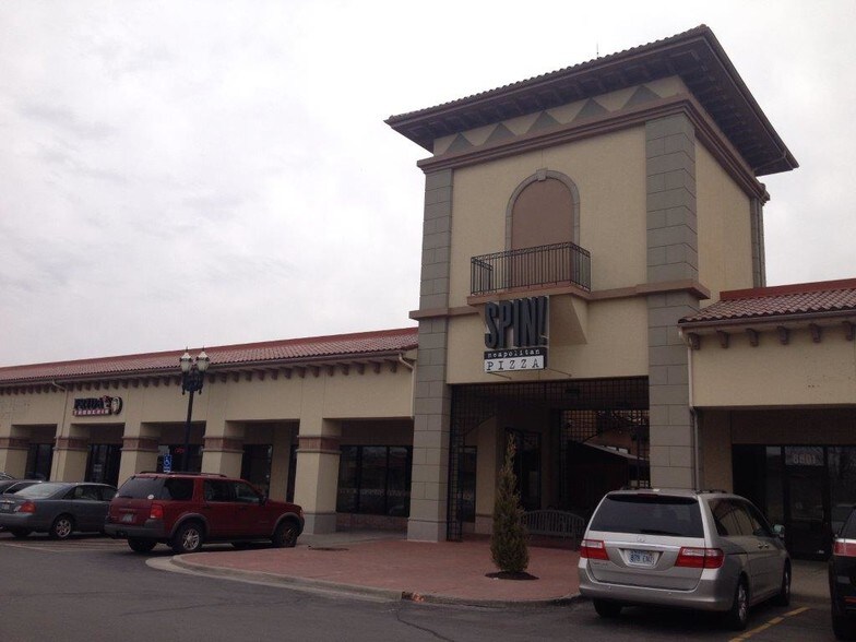 More Photos Of 6301-6595 W 119th St, Overland Park Unknown For Lease