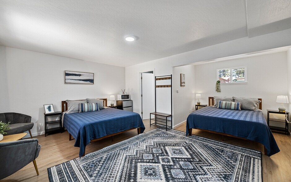 More Photos Of 3918 Pioneer Trl, South Lake Tahoe Hotel For Sale