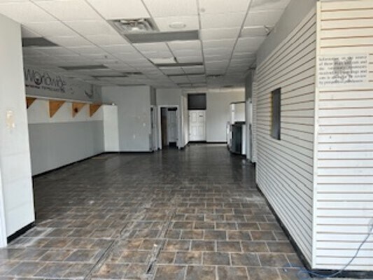More Photos Of 2560 Sunrise Hwy, Bellmore Storefront For Lease