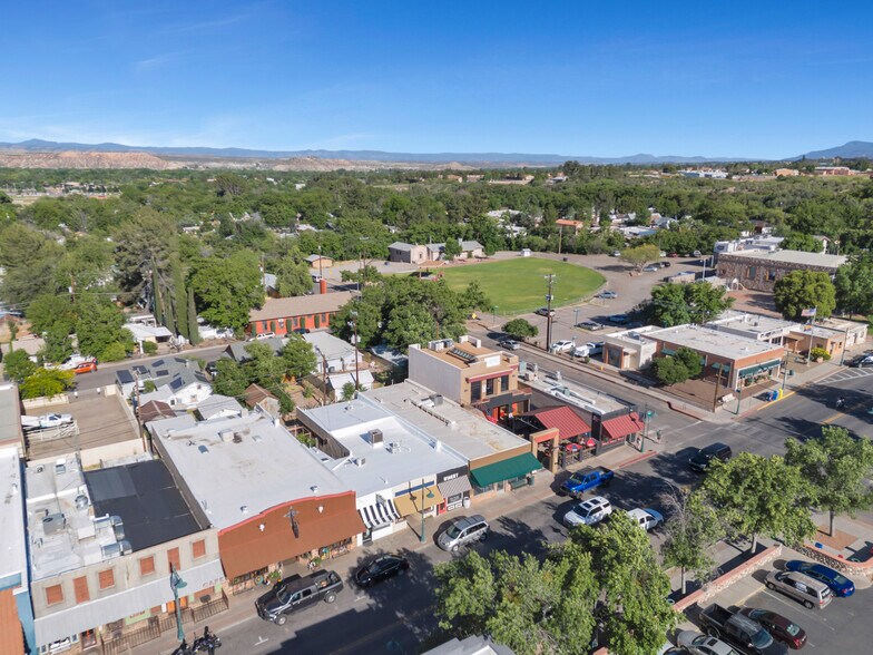 More Photos Of 909 N Main St, Cottonwood Storefront For Sale