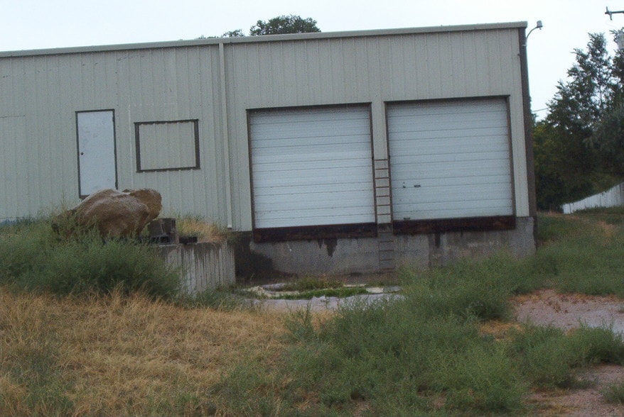 More Photos Of 35801 Pacific Ave, Galeton Warehouse For Sale