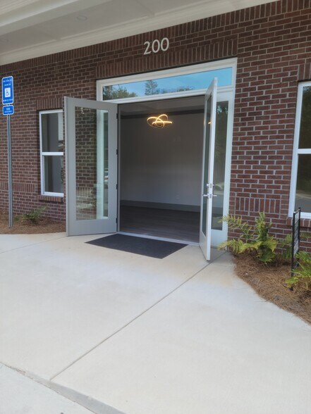 More Photos Of 2053 Experiment Station Rd, Watkinsville Medical For Lease