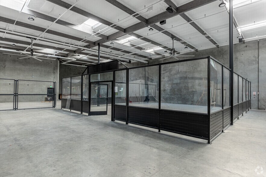 More Photos Of 2937 Norman Strasse Rd, San Marcos Warehouse For Lease