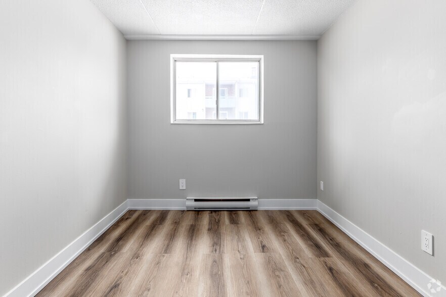 More Photos Of 112 Breckenridge Dr, Kitchener Apartments For Sale