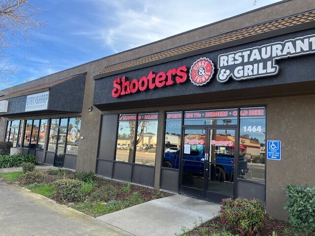 Primary Photo Of 1462 W Yosemite Ave, Manteca General Retail For Sale