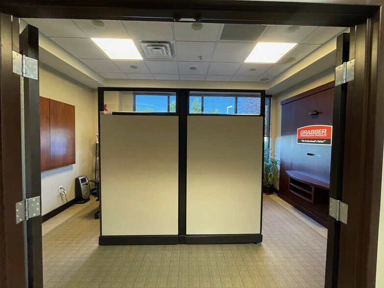 More Photos Of 5255 W 11000 N, Highland Office For Sale