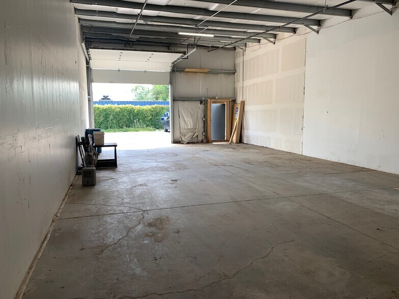 More Photos Of 6101 Washington St, Denver Warehouse For Sale