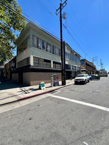 More Photos Of 300 Broadway, Oakland Office Residential For Sale