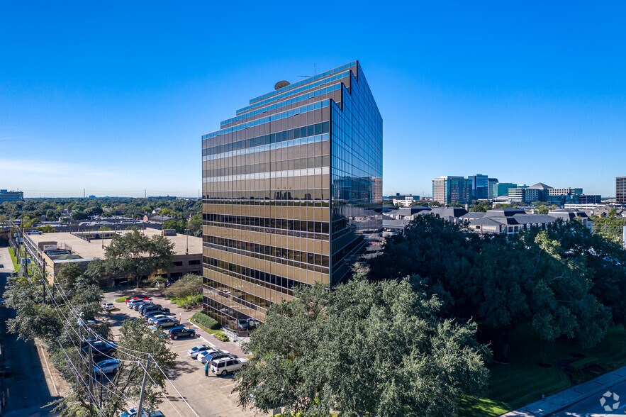 More Photos Of 9801 Westheimer Rd, Houston Office For Lease