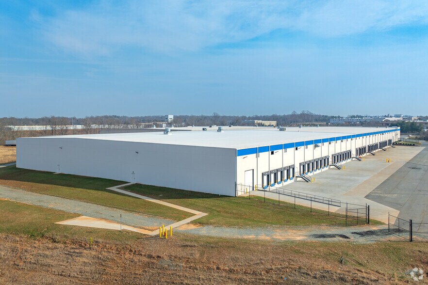 More Photos Of 2350 Corporate Park Drive, Mebane Warehouse For Lease