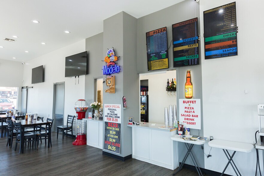 More Photos Of 1140 Kermit St, Plainview Restaurant For Sale