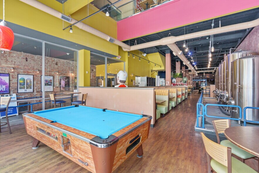 More Photos Of 812-814 W Hamilton St, Allentown Loft Creative Space For Sale