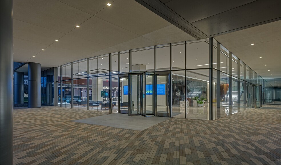 More Photos Of 1414 Enclave Pky, Houston Office For Sale