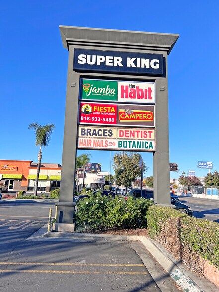 More Photos Of 7221-7239 Van Nuys Blvd, Van Nuys Unknown For Lease