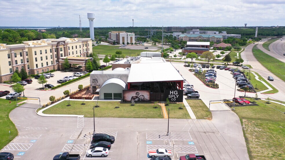 More Photos Of 2980 SH TX-114 Frontage Rd, Trophy Club General Retail For Sale