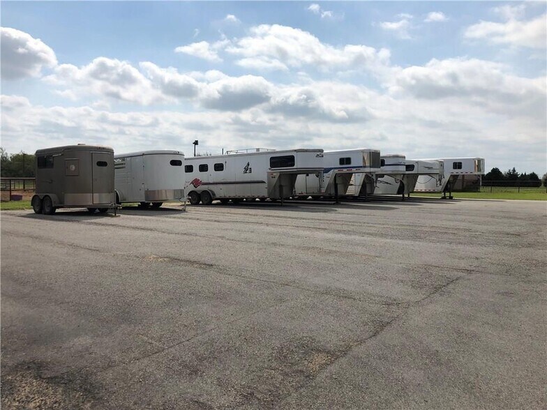 More Photos Of 1000 & 1019 Spring Hill Rd, Aubrey Land For Sale