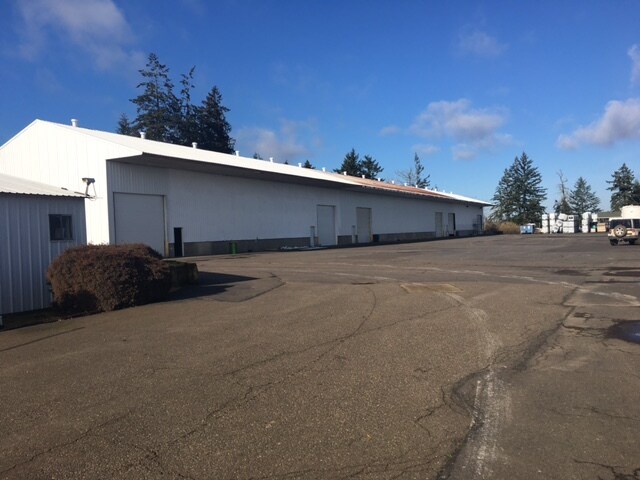More Photos Of 3151 Waconda Rd NE, Gervais Warehouse For Lease