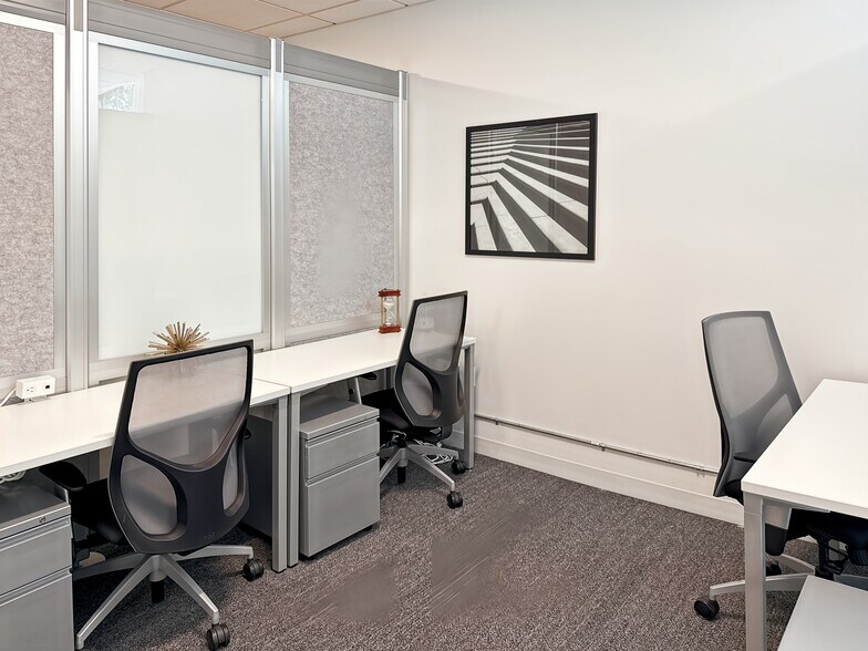 More Photos Of 66 Franklin St, Oakland Coworking Space
