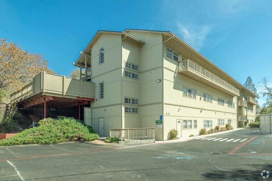More Photos Of 670 Placerville Dr, Placerville Medical For Lease
