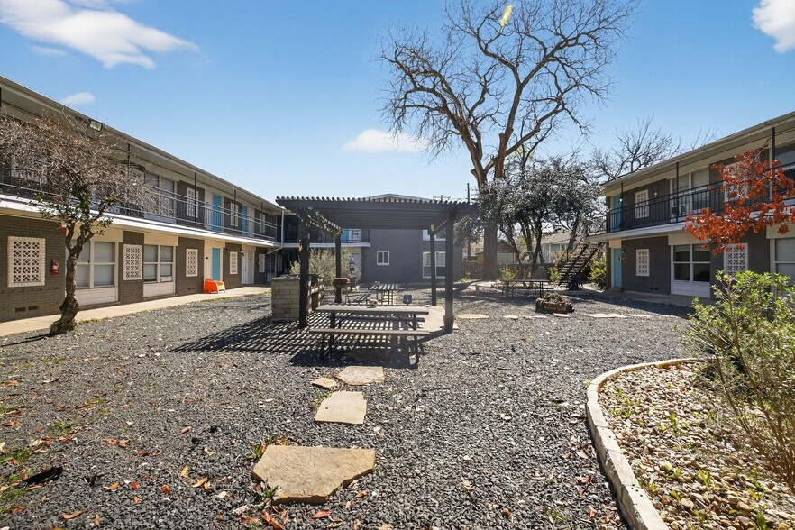 More Photos Of , Dallas Unknown For Sale