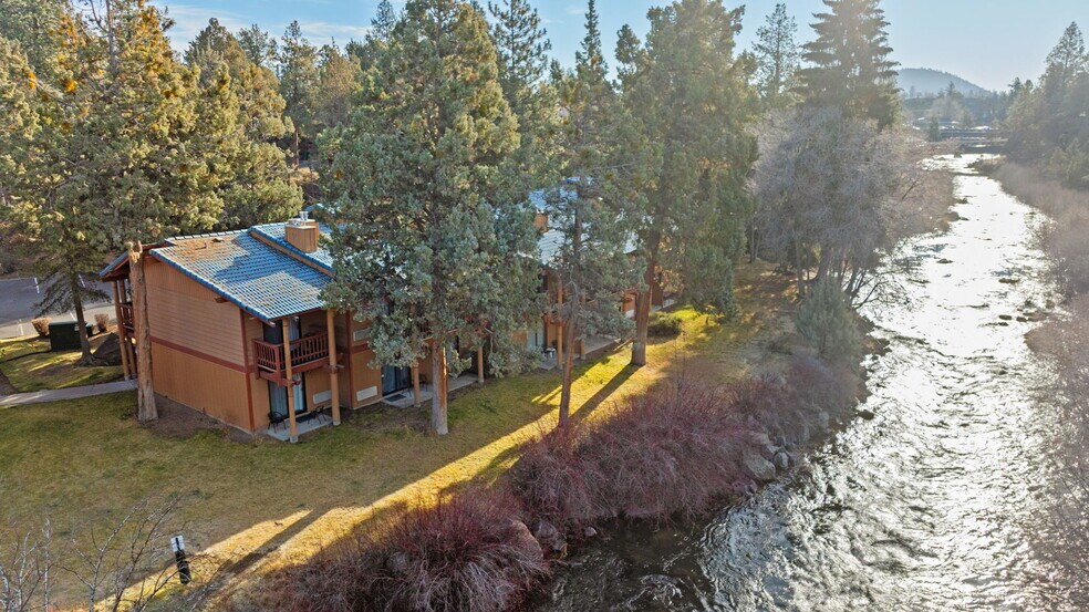 More Photos Of 3105 NE O. B. Riley Rd, Bend Hotel For Sale