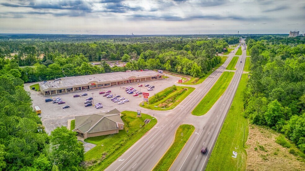 More Photos Of 748 N Us-29, Cantonment Medical For Lease