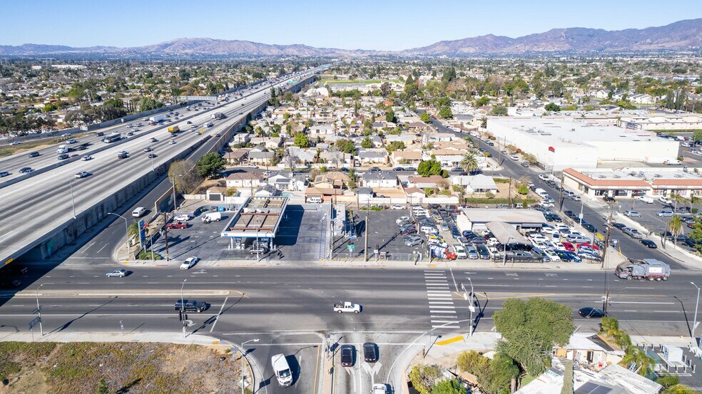 More Photos Of 13243 Osborne St, Arleta Land For Lease